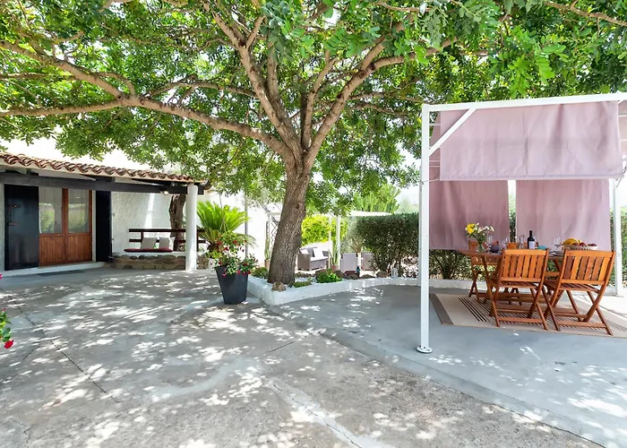 Domo Angheleda - Detached With Large Garden In A Relaxing Environment, A Few Minutes From The Sea *