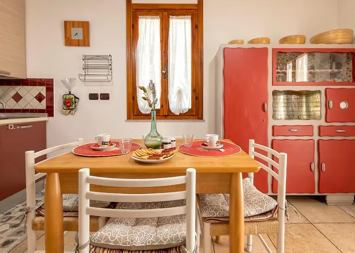 Domo Angheleda - Detached With Large Garden In A Relaxing Environment, A Few Minutes From The Sea * Alguer