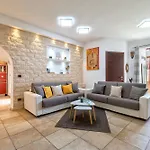 Domo Angheleda - Detached With Large Garden In A Relaxing Environment, A Few Minutes From The Sea Ferienhaus Alghero