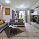 Nyaraló Domo Angheleda - Detached With Large Garden In A Relaxing Environment, A Few Minutes From The Sea *