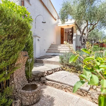 Domo Angheleda - Detached With Large Garden In A Relaxing Environment, A Few Minutes From The Sea