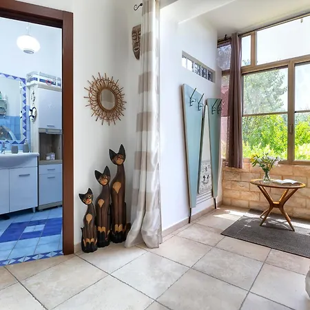Holiday home Domo Angheleda - Casa Indipendente Vicino Al Mare