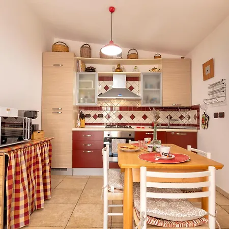 Domo Angheleda - Casa Indipendente Vicino Al Mare