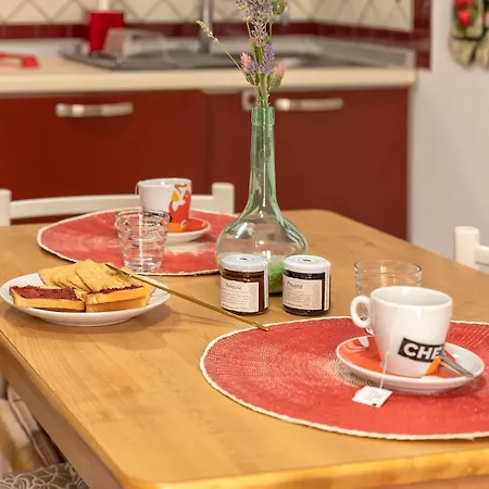 Holiday home Domo Angheleda - Casa Indipendente Vicino Al Mare