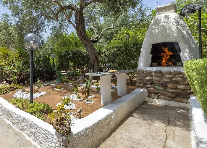 Domo Angheleda - Detached With Large Garden In A Relaxing Environment, A Few Minutes From The Sea *