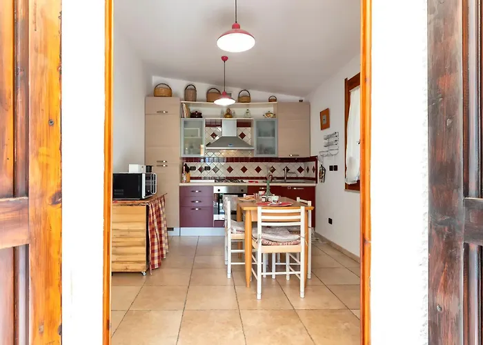 Prázdninový dům Domo Angheleda - Detached With Large Garden In A Relaxing Environment, A Few Minutes From The Sea Alghero