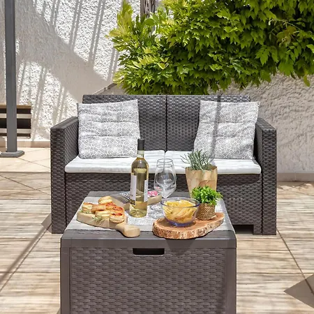 Domo Angheleda - Detached With Large Garden In A Relaxing Environment, A Few Minutes From The Sea Prázdninový dům *