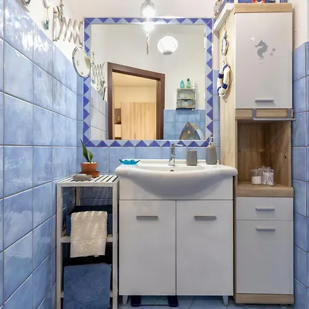 Domo Angheleda - Detached With Large Garden In A Relaxing Environment, A Few Minutes From The Sea