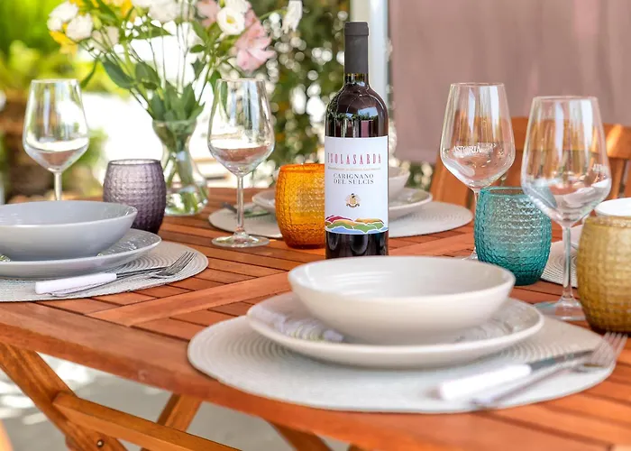 Domo Angheleda - Detached With Large Garden In A Relaxing Environment, A Few Minutes From The Sea Feriehus